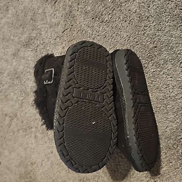 Boots - Picture 2 of 4